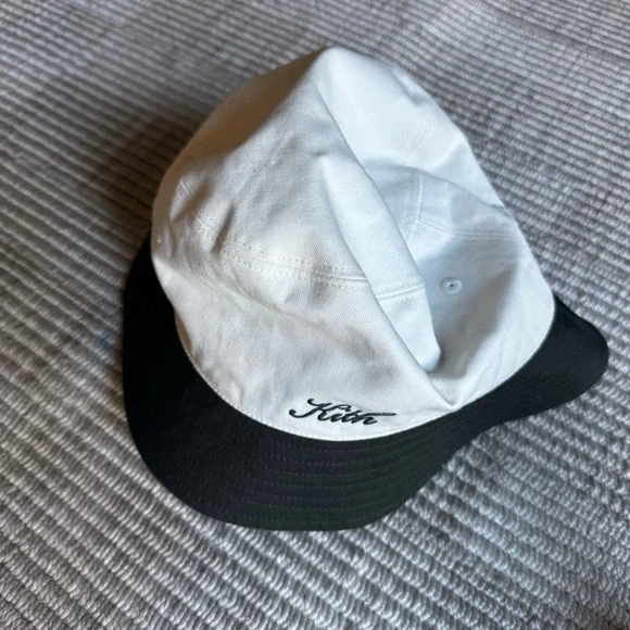 Kith bucket hat dark green white